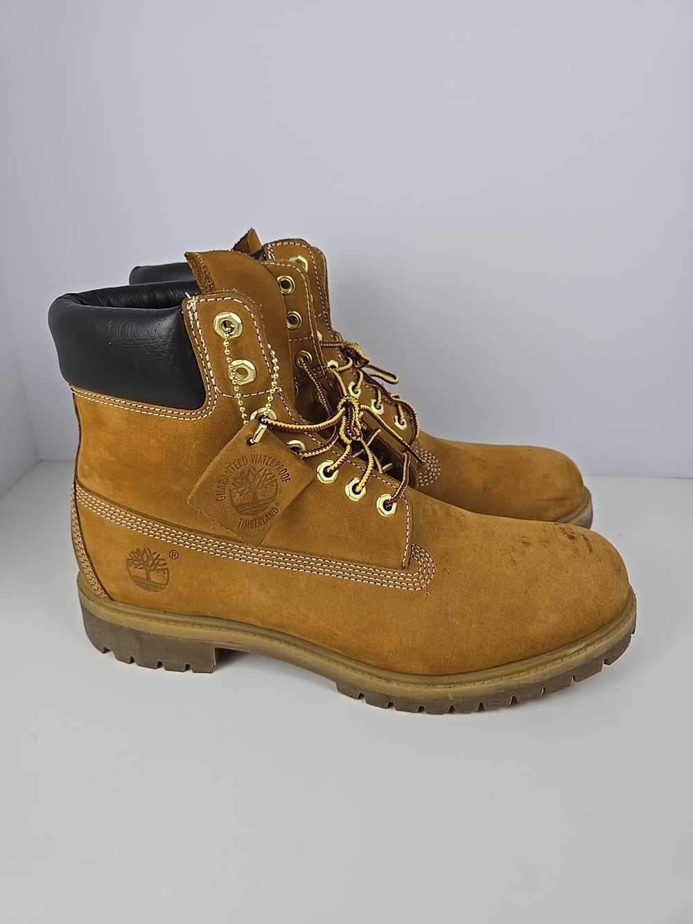 Timberland Men's Wheat Nubuck Lace-Up Work Boots with Black Collar Sz 11
